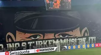 UEFA Avrupa Ligi'nde skandal koreografi: Türklerle savaş olmalı