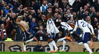 Dakika 83'te 1-0 olan Tottenham-Manchester United maçının son anlarında gol yağmuru