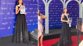 Miss Universe Türkiye Ceren Arslan siyahlara büründü, Atatürk'ün portresiyle yürüdü