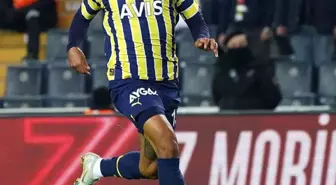 Fenerbahçe'nin eski yıldızı Joshua King Ronaldo ile yarışıyor