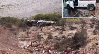 Peru'da yolcu otobüsü uçuruma yuvarlandı: 37 ölü