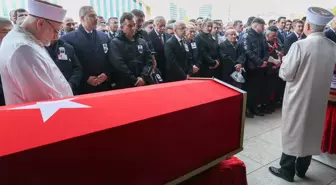 Türkiye şehitlerini uğurluyor! Devlet erkanı Ankara'daki törene katıldı