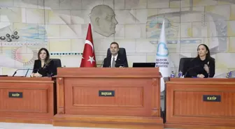 Balıkesir'de 17 bin deprem sonrası siyasette Zağanos Paşa polemiği