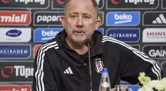 Sergen Yalçın bıçak altına yattı