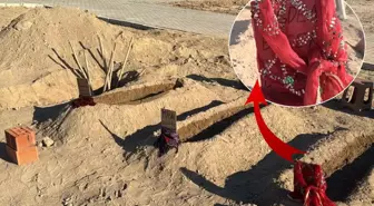 Yürekleri yakan görüntü! Mezar taşına sardılar