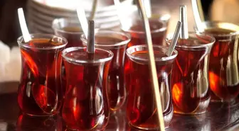 Çayın yanında getirdikleri limona bile para istediler