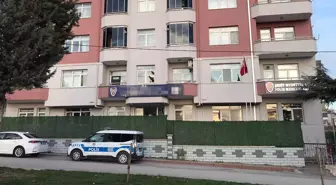 Polis memuru kendi silahıyla intihar etti