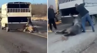 Kamyonetin arkasına bağladığı atı dakikalarca sürükledi