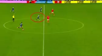 İskoçya'dan tarihi zafer! 90+9'da orta sahadan attı, 28 yıl sonra Dünya Kupası'na götürdü