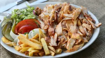 Ev Yapımı Tavuk Döner Tarifi Sosyal Medyada Viral Oldu