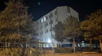 Yatılı okulda pasta yiyen öğrenciler zehirlenme şüphesiyle hastaneye kaldırıldı