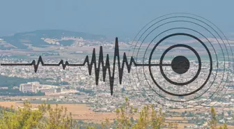Osmaniye'de 4.4 şiddetinde deprem! Yaşanan panik kameraya yansıdı