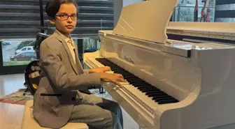 10 yaşında lise mezunu oldu: Okulu bitirmem 2 yılımı aldı