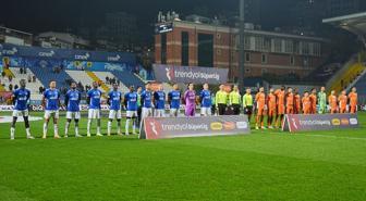 RAMS Başakşehir'de 2 futbolcu Fenerbahçe maçında cezalı