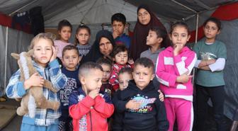 5 oğlunu kaybetti, 36 torununa bakıyor