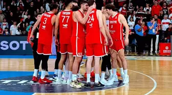 12 Dev Adam'dan bir görkemli galibiyet daha