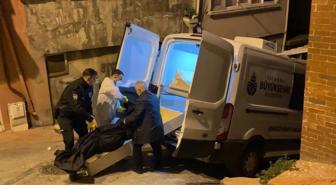 Beyoğlu'nda yalnız yaşayan Angolalı kadın yatak odasında ölü bulundu