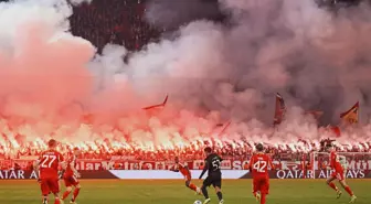 Bayern Münih 4 dakikada geri dönerek 3 puanı kaptı