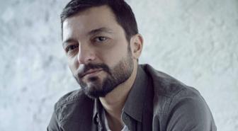 Ünlü şarkıcı Mehmet Erdem'in acı günü! Aldığı haberle yıkıldı