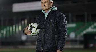 89 yaşındaki emekli madenci, 45 yıldır sporcu yetiştiriyor