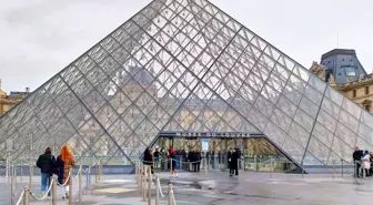 Dünyaca ünlü müzenin başına gelmeyen kalmadı