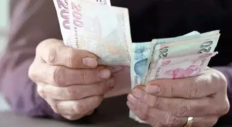 Emekli olmak isteyenler dikkat! Prim borçlarına 15 gün içinde büyük zam geliyor