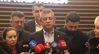 Gülşah Durbay'ın ailesini ziyaret eden Özgür Özel, gözyaşlarını tutamadı