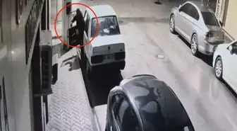 46 saniyede teybi söküp kaçtı, kameraya yakalandı