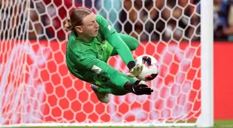 Üst üste 4 penaltı kurtardı! FIFA Kıtalararası Kupası'nda şampiyon PSG