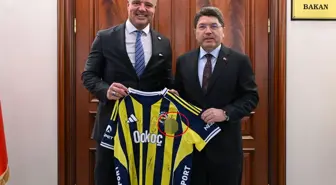 Fenerbahçe Bakan Tunç ziyareti sonrası resmi siteden açıklama yayınladı