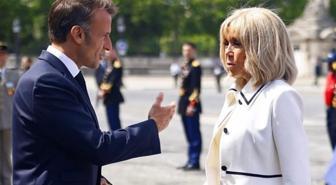 Fransa First Lady'sine feministlerden dava