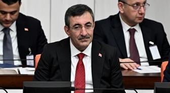 Cumhurbaşkanı Yardımcısı Yılmaz'dan asgari ücret yorumu