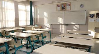 Biri 15, diğeri 16 yaşında! Yapay zekayla kız arkadaşlarının müstehcen fotoğraflarını oluşturdular