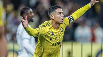 Cristiano Ronaldo şov yaptı, Al Nassr sezona 10'da 10'la başladı