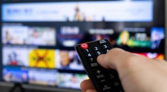 Bahar dizisi bu akşam final yapıyor! Ekip son set gününde veda pastası kesti