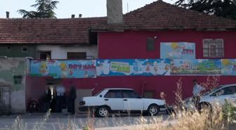 Hayır mağazasında cinsel ilişki karşılığı yardım skandalına 35 yıla kadar hapis talebi