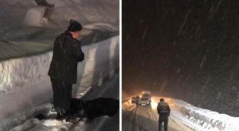 Kar ve tipi ulaşımı hayatı felç etti! Fırtınaya rağmen namazını kıldı