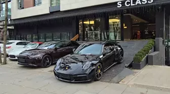 Türkiye'nin en lüks araçlarının olduğu galeriye operasyon