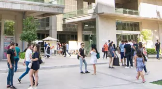 Üniversitede skandal! Kız öğrencilerin görüntülerini oylamaya açtılar