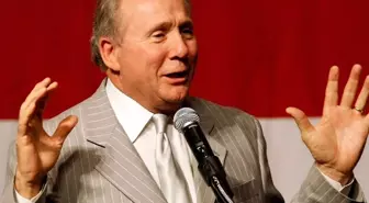 ABD'nin eski Başkanı Ronald Reagan'ın oğlu Michael Reagan 80 yaşında hayatını kaybetti