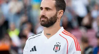 Olay adam Rafa Silva Beşiktaş taraftarının sinir uçlarıyla oynamaya devam ediyor