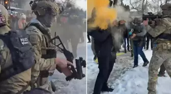 Cinayet sonrası tansiyon yükseldi! Polisten halka sert müdahale