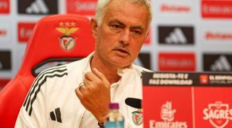 Kupadan elenen Mourinho futbolculara sardı