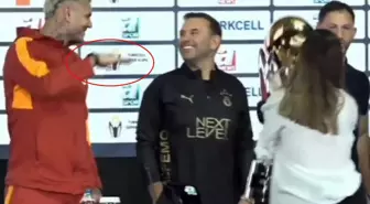 Icardi'den basın toplantısına damga vuran hareket! Tepki gösteren de var olabilir diyende