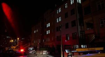 Kendisinden 14 yaş küçük erkek arkadaşını terasta öldürdü