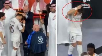 Arda Güler'den kupa törenine damga vuran hareket