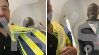 Fener taraftarını sevindiren görüntü! 'Transfer bitti' yorumları yapılıyor