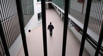 Cezaevinde hükümlü infaz memurlarına saldırdı! Yaralılar var