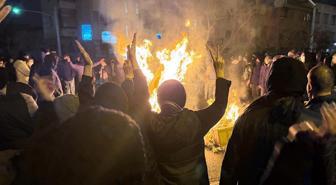 Komşu kan gölü! Protestolardaki ölü sayısı 2 bin 615'e yükseldi