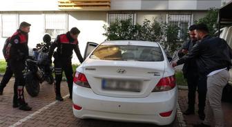 Ağabeyi ile diğer ağabeyinin eşini otomobilde görünce kurşun yağdırdı